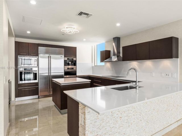 Apartment for rent  Unit #4208 - photo 7222732