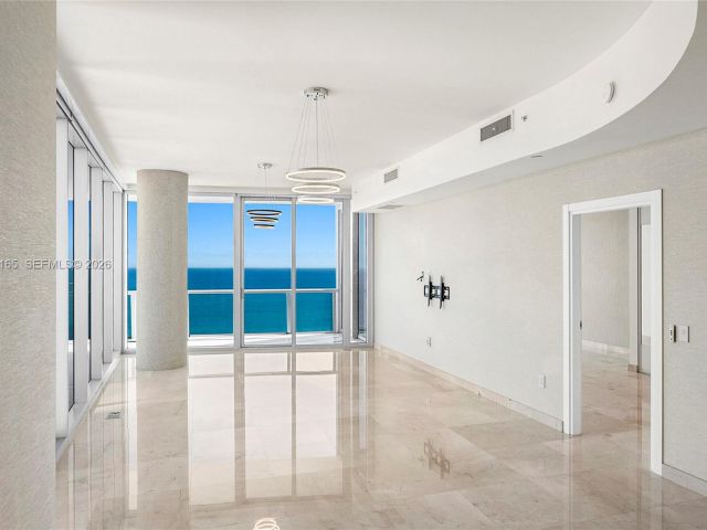 Apartment for rent  Unit #4208 - photo 7222735