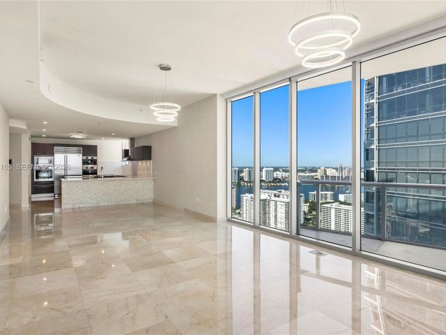 Apartment for rent  Unit #4208 - photo 7222737