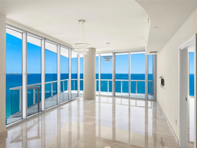 Apartment for rent  Unit #4208 - photo 7222742