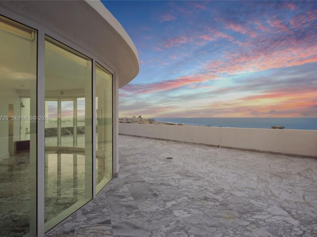 Apartment for sale  Unit #PH-2804 - photo 7279035