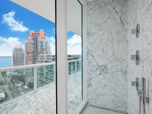 Apartment for sale  Unit #PH-2804 - photo 7279046