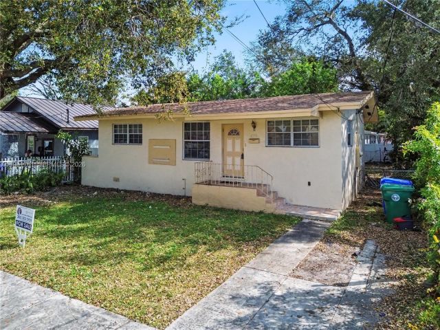 Home for sale at 4711 NW 16th Ave - photo 7473530