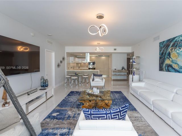 Apartment for rent  Unit #505 - photo 7262783