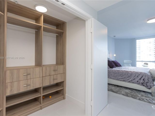 Apartment for rent  Unit #505 - photo 7262795