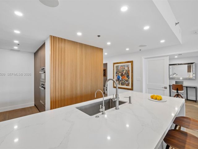 Apartment for sale  Unit #3205 - photo 7273375