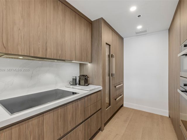 Apartment for sale  Unit #3205 - photo 7273377