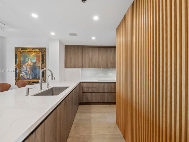 Apartment for sale  Unit #3205 - photo 7273379