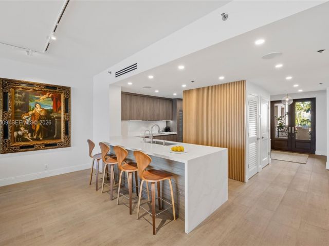 Apartment for sale  Unit #3205 - photo 7273380