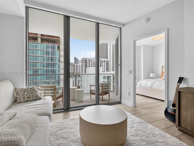 Apartment for sale  Unit #1108 - photo 7214137