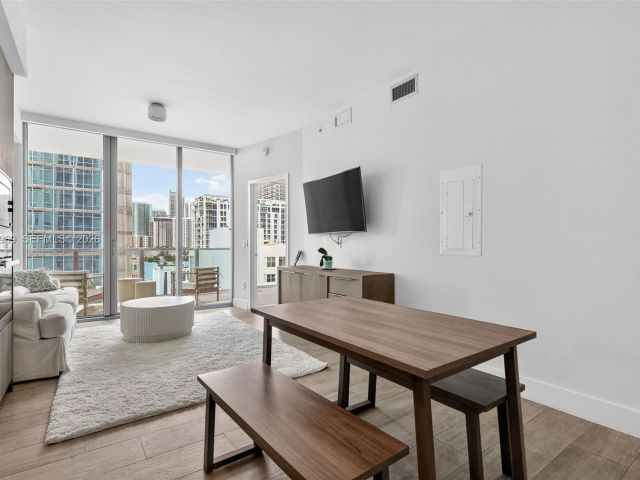 Apartment for sale  Unit #1108 - photo 7214141