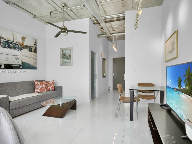 condo for sale in Miami - 2001 Biscayne Blvd 3213 - MondialRealty