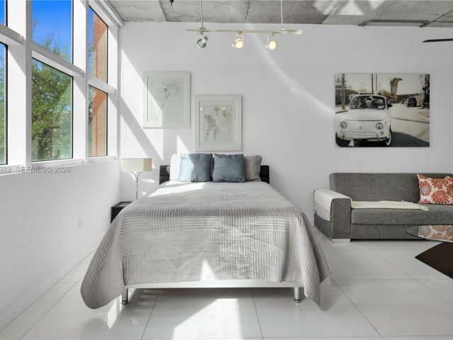 condo for sale in Miami - 2001 Biscayne Blvd 3213 - MondialRealty