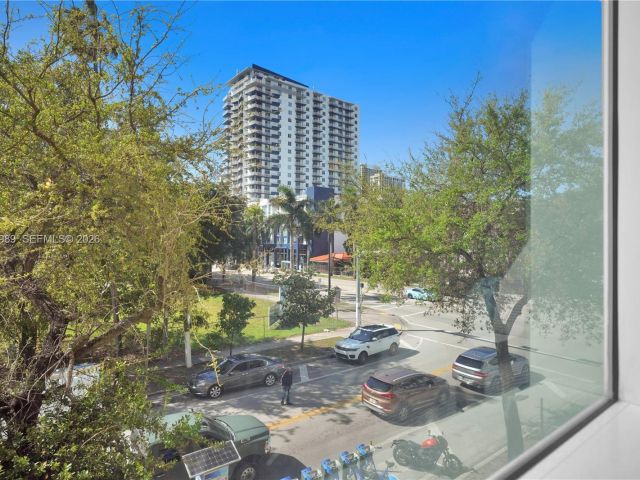 condo for sale in Miami - 2001 Biscayne Blvd 3213 - MondialRealty
