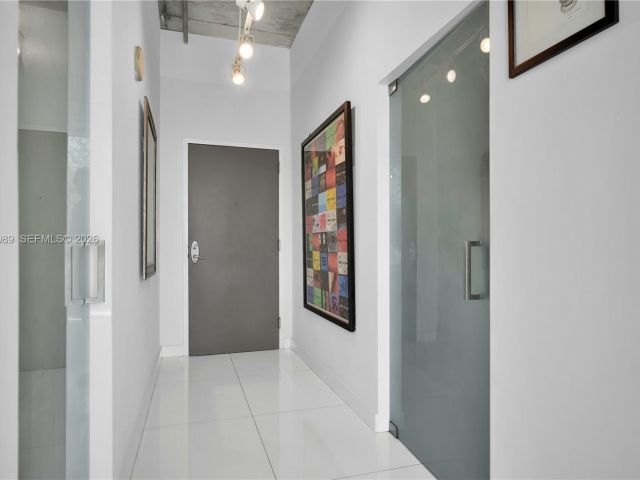 condo for sale in Miami - 2001 Biscayne Blvd 3213 - MondialRealty