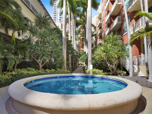 condo for sale in Miami - 2001 Biscayne Blvd 3213 - MondialRealty
