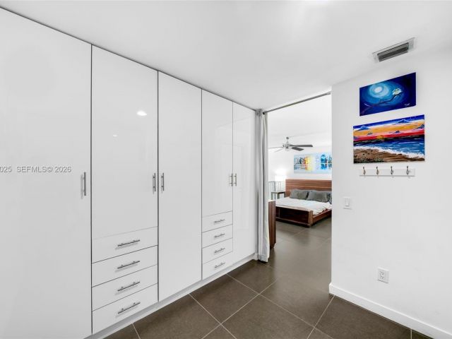 Apartment for sale  Unit #L-410 - photo 7230333