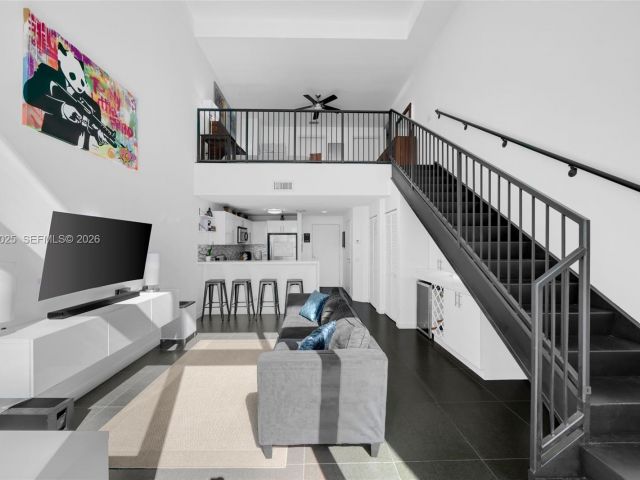 Apartment for sale  Unit #L-410 - photo 7230345