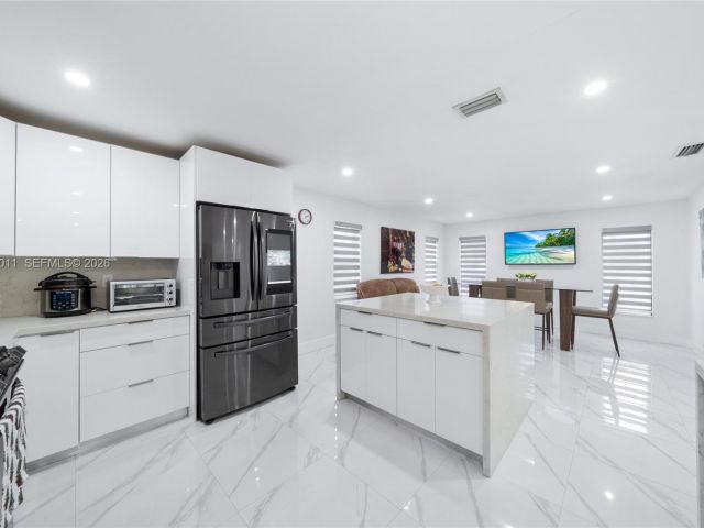 Home for sale at 1310 SW 78th Ave - photo 7440202