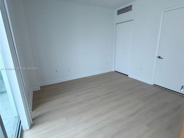 Apartment for sale  Unit #702 - photo 7229855