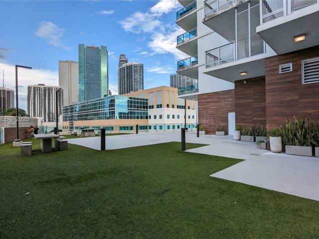 Apartment for sale  Unit #702 - photo 7229859