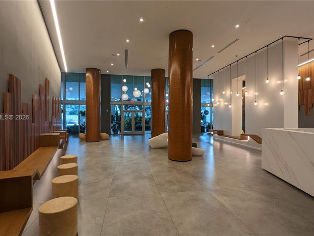 Apartment for sale  Unit #702 - photo 7229868