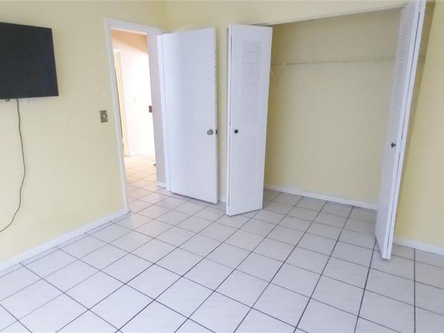 Home for rent at 4992 SW 123rd Ter 4992 - photo 7486985