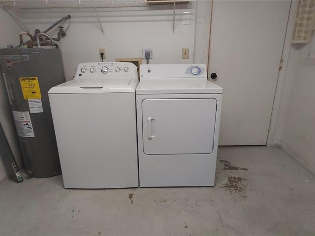 Home for rent at 4992 SW 123rd Ter 4992 - photo 7486989