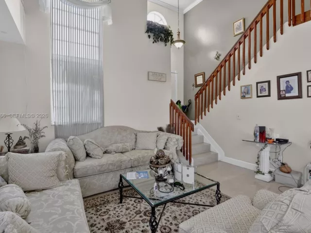 4-bedroom home for sale in Pembroke Pines - 12017 NW 13th St - MondialRealty