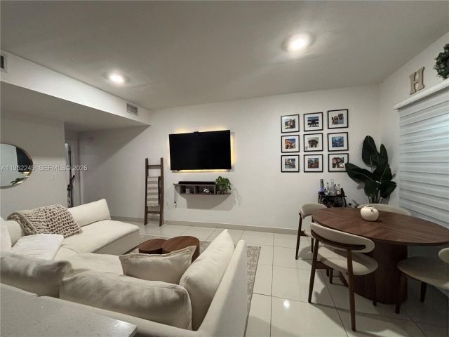 4-bedroom home for sale in Homestead - 25912 SW 139th Ct - MondialRealty