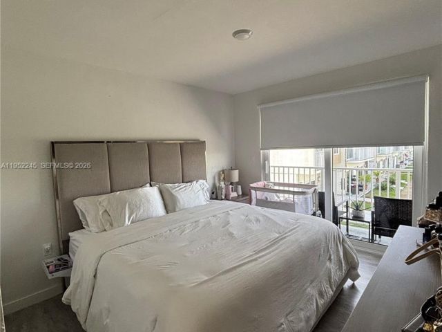 4-bedroom home for sale in Homestead - 25912 SW 139th Ct - MondialRealty