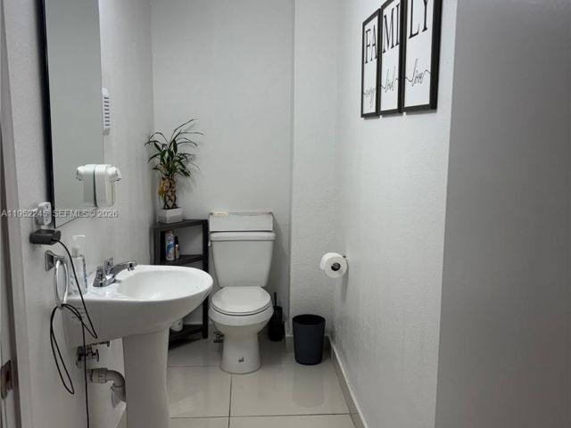 4-bedroom home for sale in Homestead - 25912 SW 139th Ct - MondialRealty