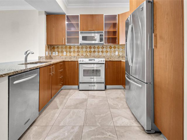 1-bedroom condo for rent in Hallandale Beach - 1945 S Ocean Dr 1410 - MondialRealty