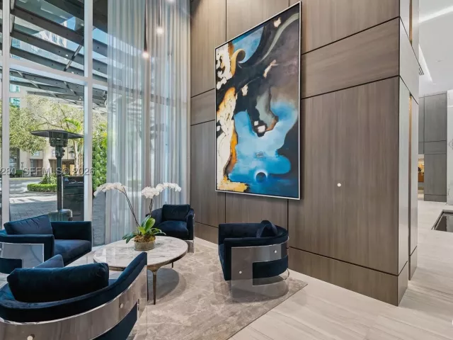 2-bedroom condo for sale in Fort Lauderdale - 333 Las Olas Way 3006 - MondialRealty