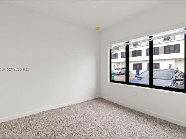 4-bedroom home for sale in Homestead - 14571 SW 261st St - MondialRealty