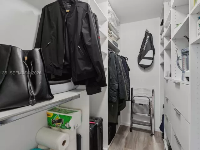 2-bedroom condo for sale in Miami - 801 S Miami Ave 3802 - MondialRealty
