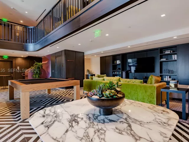 2-bedroom condo for sale in Miami - 801 S Miami Ave 3802 - MondialRealty