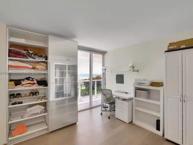 2-bedroom condo for rent in Sunny Isles Beach - 100 Bayview Dr 1008 - MondialRealty