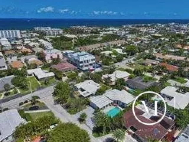 4-bedroom home for rent in Lauderdale By The Sea - 226 Corsair Avenue - MondialRealty