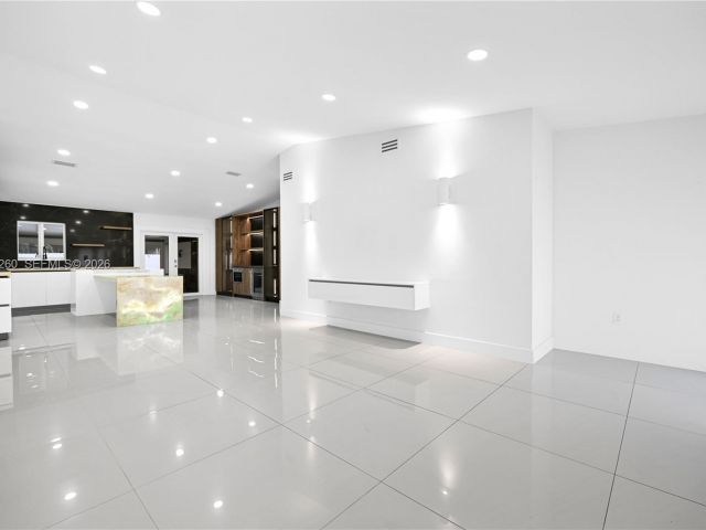 Home for sale at 13284 SW 39th Street - photo 7439346