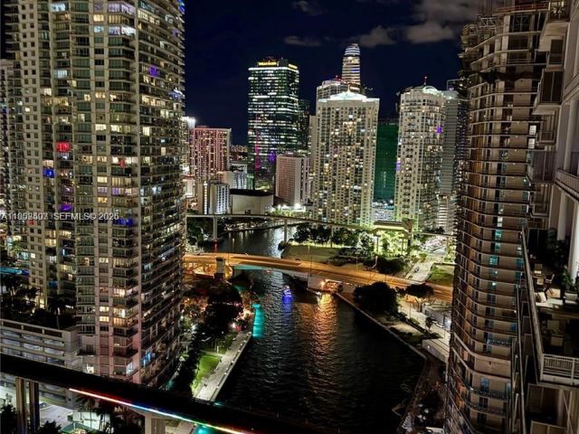 Apartment for sale  Unit #2911 - photo 7266086