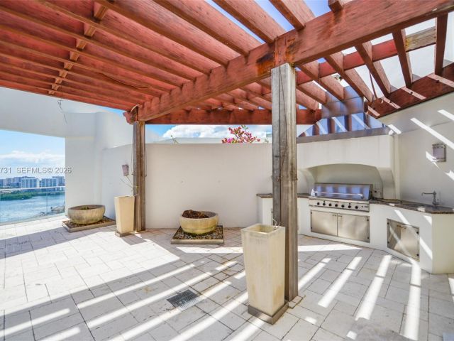 Apartment for sale  Unit #PH05 - photo 7289338