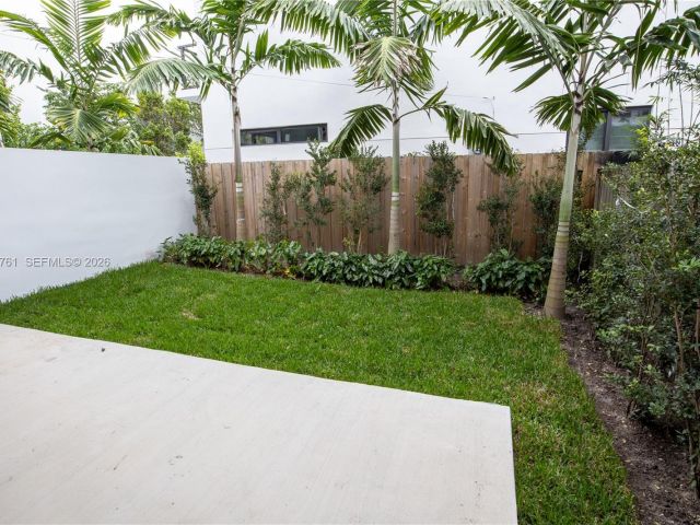 Home for sale at 3374 Day Ave #B - photo 7439516