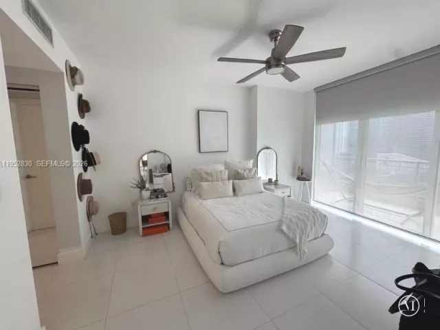 2-bedroom condo for rent in Miami - 92 SW 3rd St 3104 - MondialRealty
