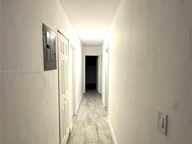 Home for rent at 1511 NE 42nd Street - photo 7478091