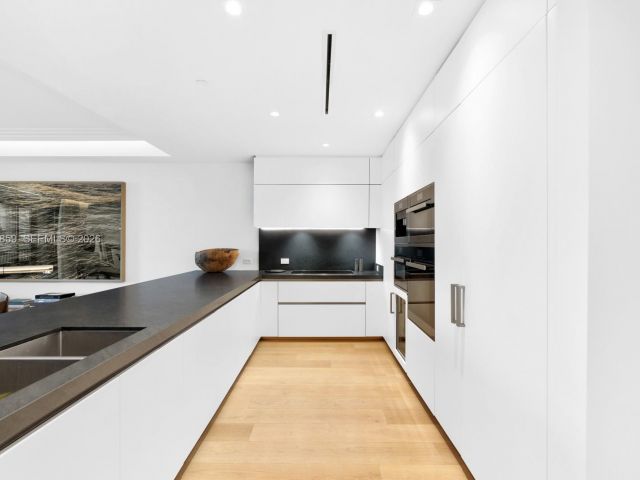 Apartment for sale  Unit #6822 - photo 7284287