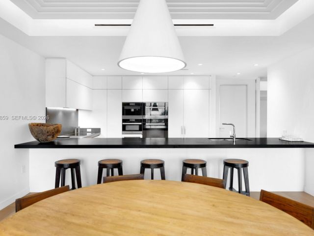 Apartment for sale  Unit #6822 - photo 7284289