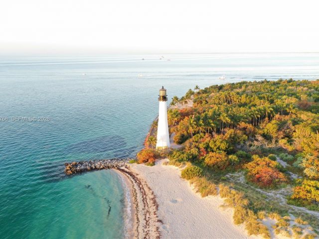 Apartment for sale  Unit #407 - photo 7260825