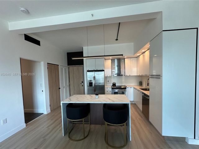 1-bedroom condo for rent in Miami - 234 NE 3rd St 1805 - MondialRealty