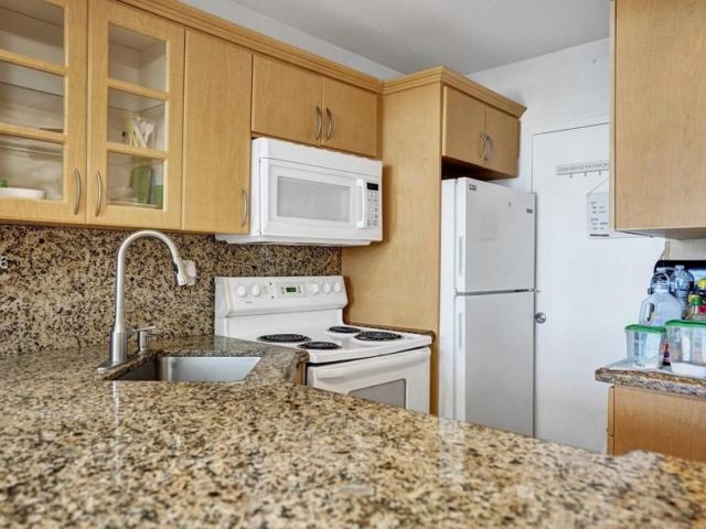 Apartment for rent  Unit #1502 - photo 7431182